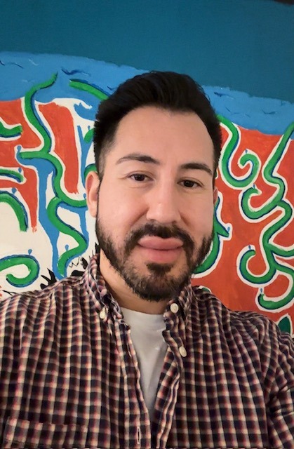 Carlos Magallanez jr headshot